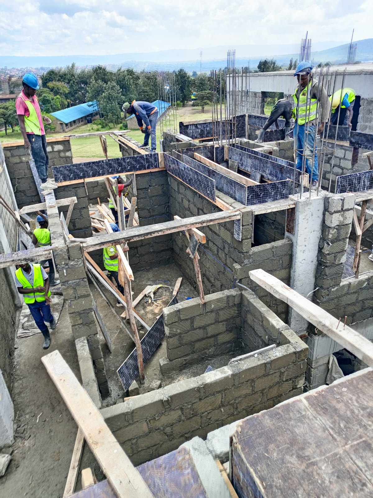 Column Works - Design & Build project in Bamburi, Mombasa by Prepegola Builders